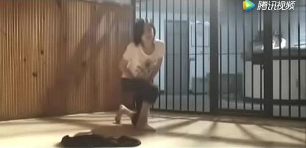  Female Prisoner Almost Piss Herself